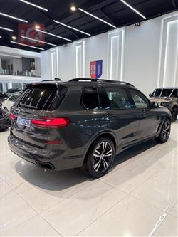 بي ام دبليو X7